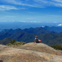 No clouds on the eastern Espirito Santo side of Pico da Bandeira